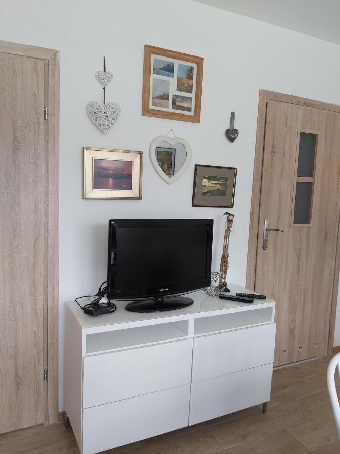 Willa Wieniotowo Apartamenty Przy Lesie I Plazy Ap Am Wald Und Strand Ustronie Morskie Exteriör bild