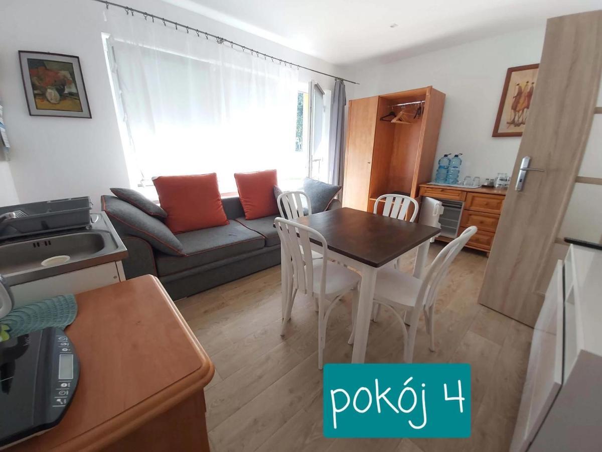 Willa Wieniotowo Apartamenty Przy Lesie I Plazy Ap Am Wald Und Strand Ustronie Morskie Exteriör bild