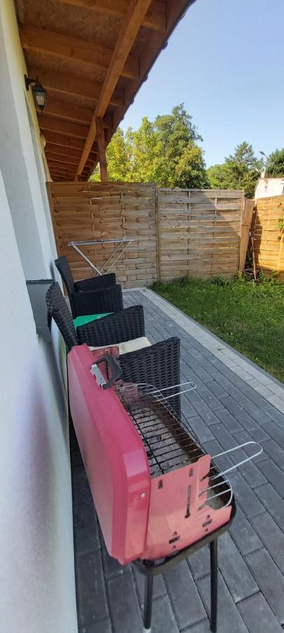 Willa Wieniotowo Apartamenty Przy Lesie I Plazy Ap Am Wald Und Strand Ustronie Morskie Exteriör bild